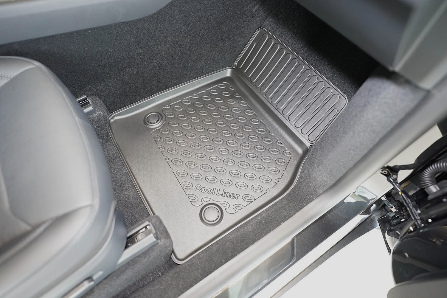 Premium Fußraumschalen für Peugeot 3008 III Hybrid (Mild Hybrid)