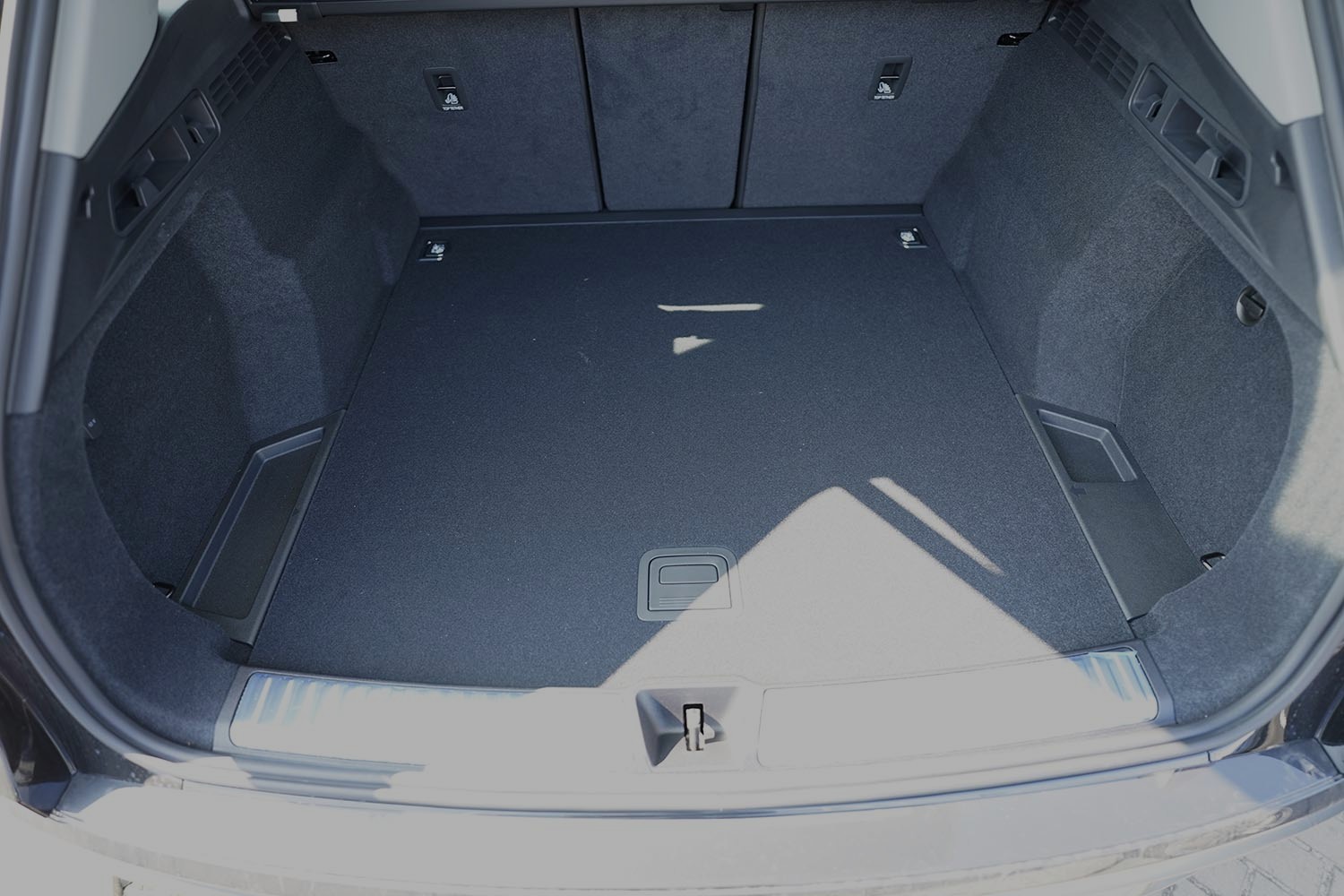 Premium Kofferraumwanne für Audi Q5 III (GU) / für Audi Q5 III (GU) Sportback