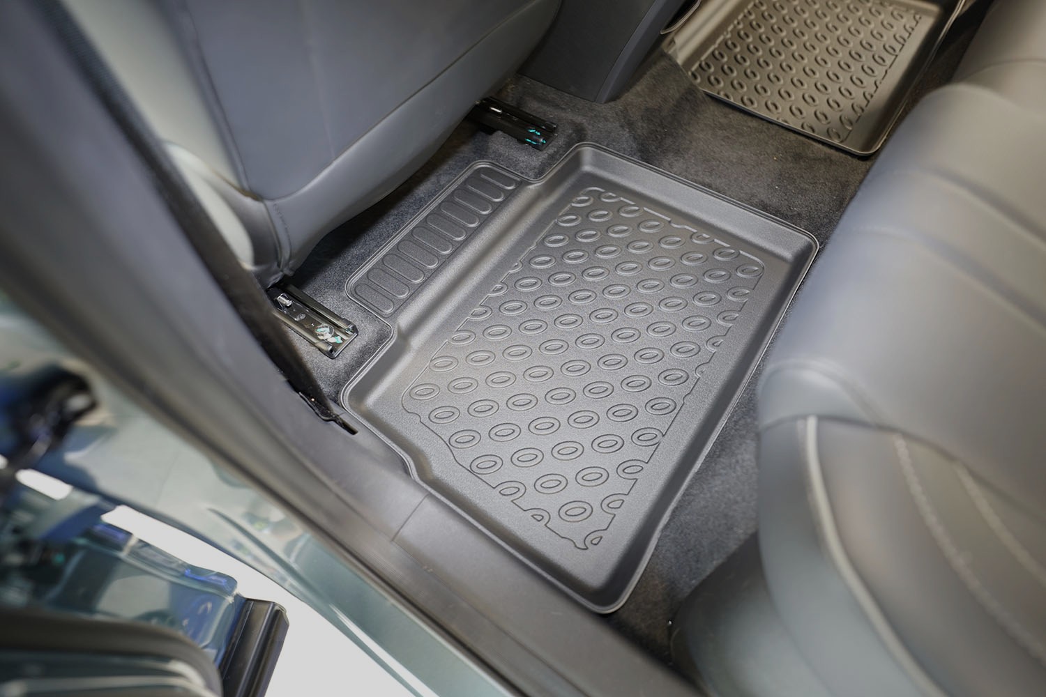 Premium Fußraumschalen für Jaecoo 7 / J7 Verbrenner