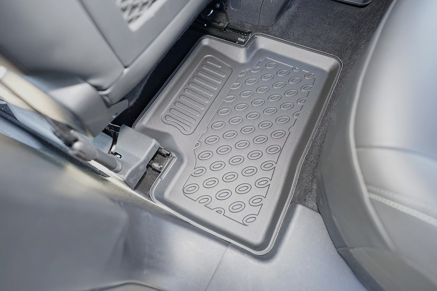 Premium Fußraumschalen für Peugeot E-3008 III (Elektro)