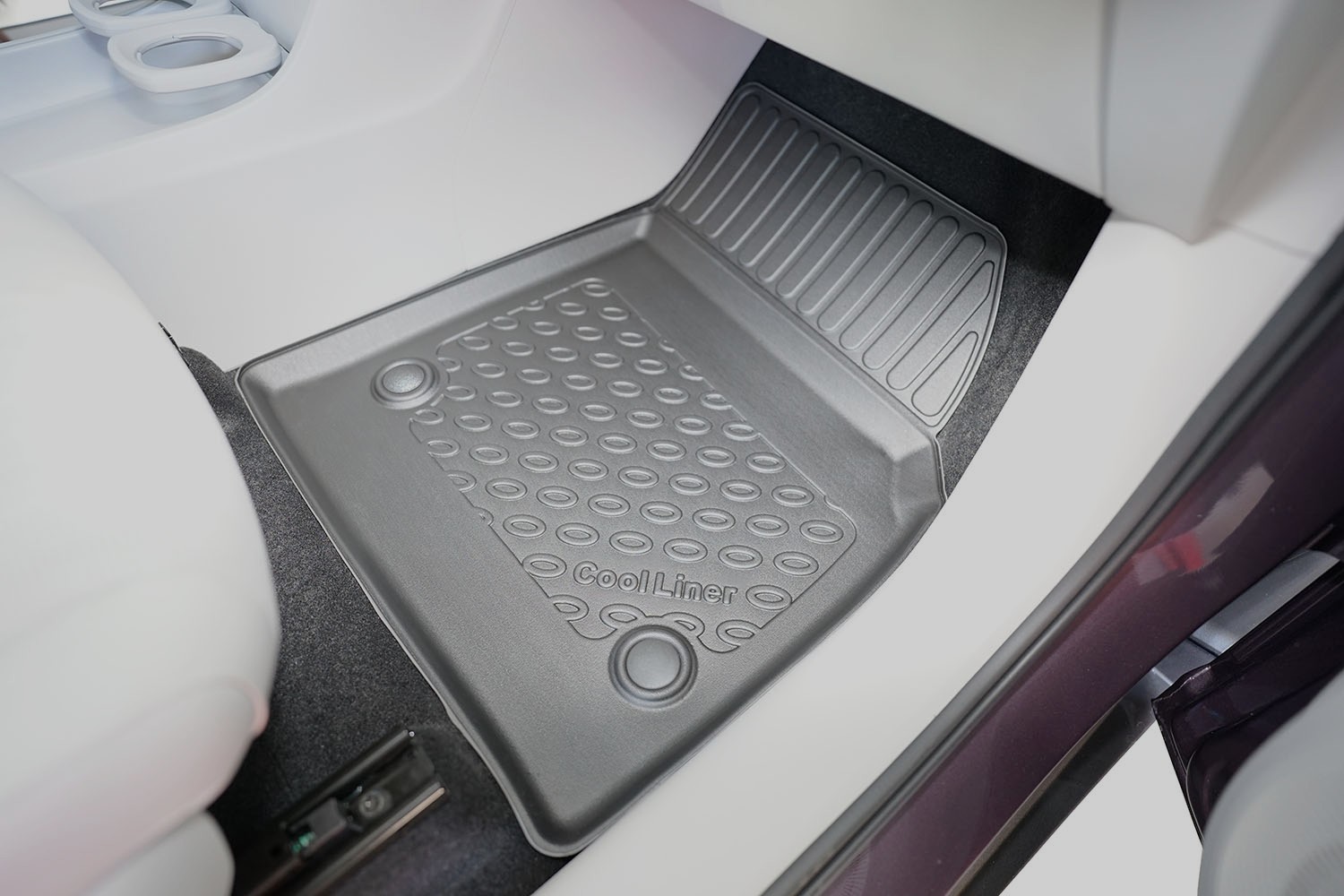Premium Fußraumschalen für Leapmotor B10